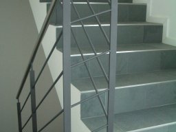 Innengelaender Edelstahl lackiert-006